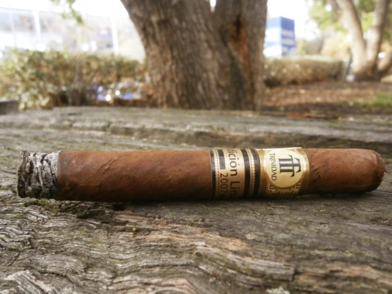 Đánh giá hương vị Xì gà Trinidad Ingenios Limited